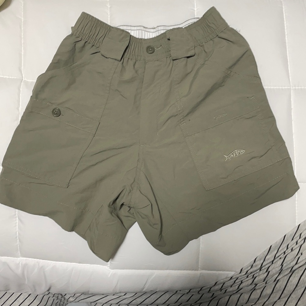 Aftcos size 28 fishing shorts
